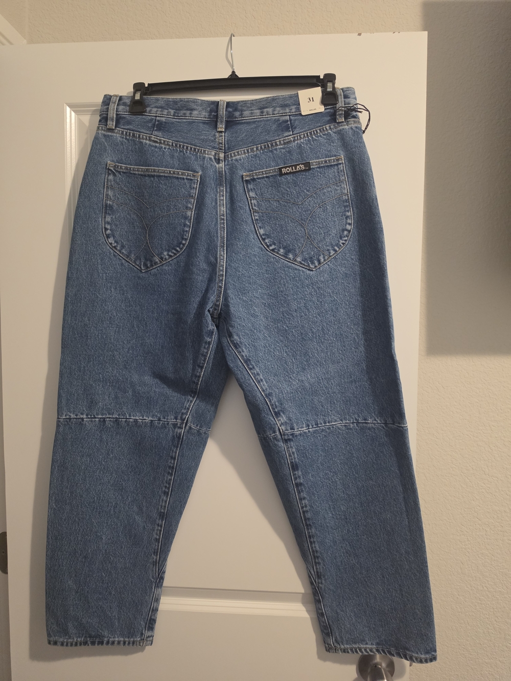 ROLLA'S Women's Medium Blue Boyfriend Jeans - Back Pocket Detail